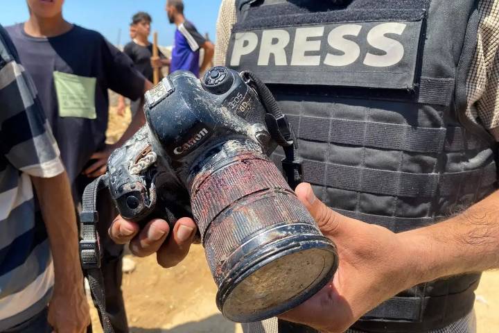 Nuevo ataque israelí a hospital en Gaza mata a cinco periodistas