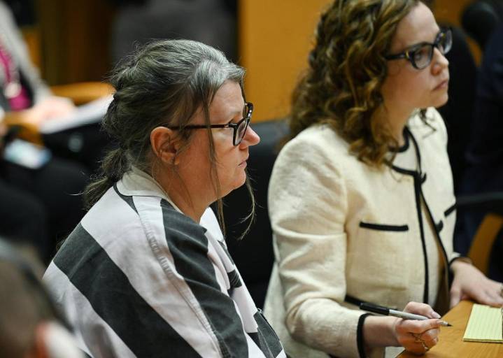 Oxford shooter’s mother asks to appeal manslaughter convictions, alleges ‘sham prosecution’
