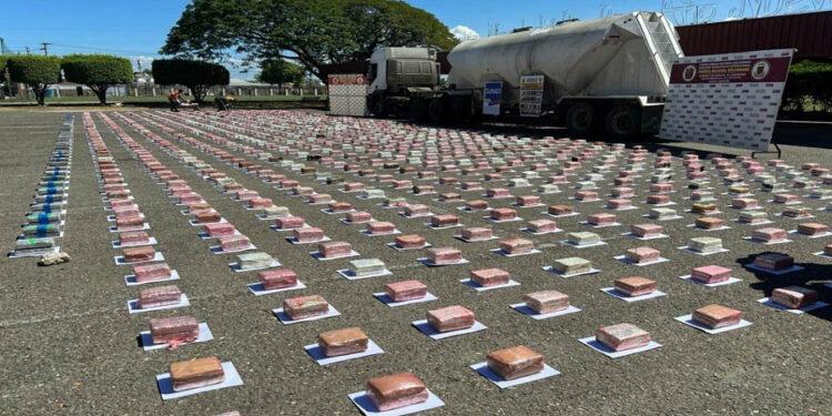 Venezuela desmantela gigantesco cartel: ¡55.8 toneladas de droga incautadas!