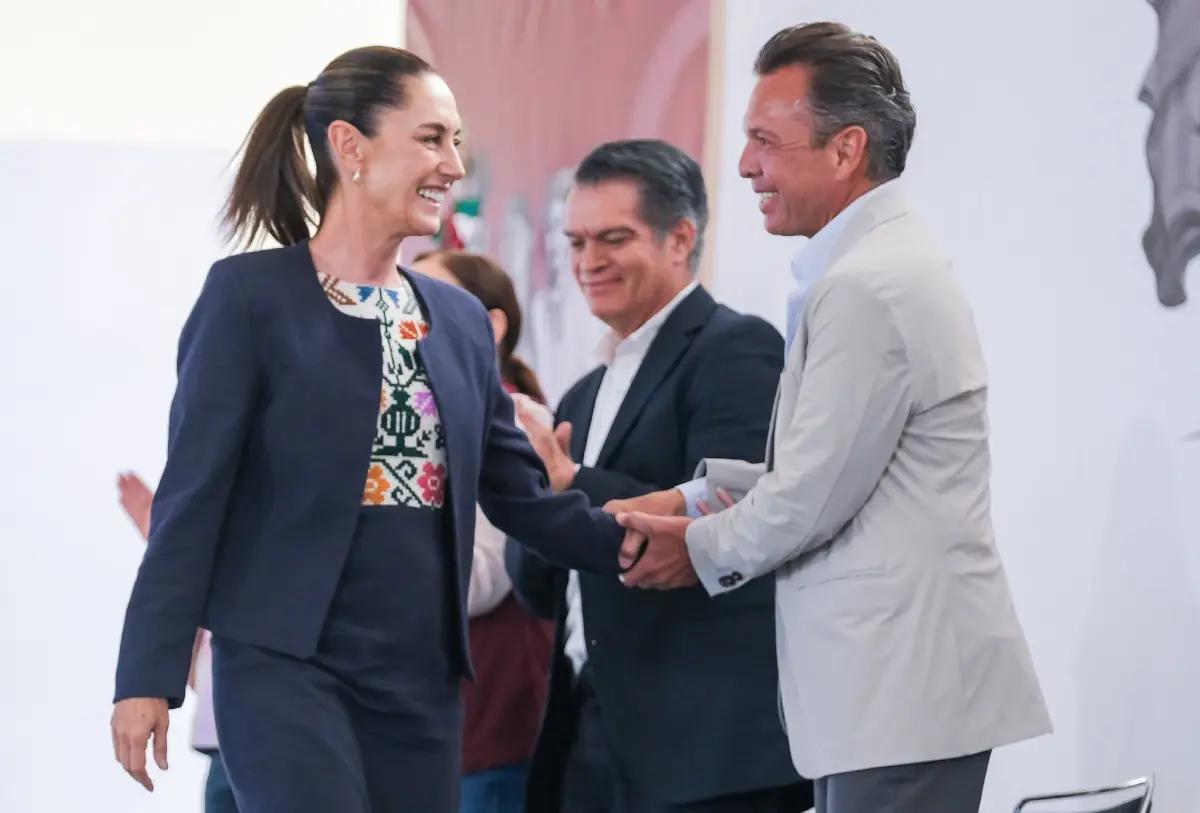 “Fuera Lemus”: Abuchean al gobernador durante evento con Sheinbaum en Tlajomulco