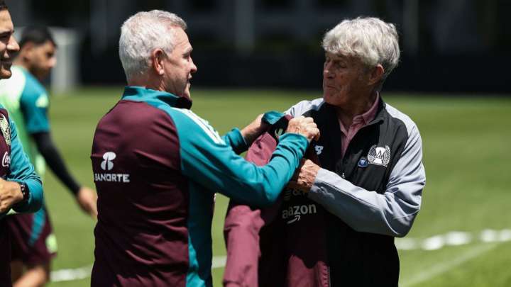 Bora Milutinovic Visitó a su “Cuate” Javier Aguirre y a la Selección Mexicana