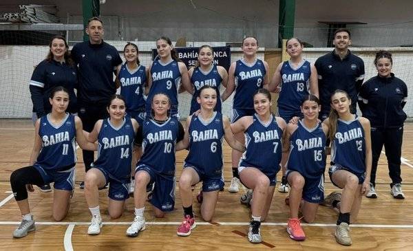 Las U13 de Bahía terminaron subiendo al podio esta mañana en Mar del Plata