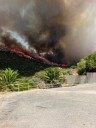 Tarifa vuelve a arder de nuevo: comienzan los primeros desalojos en Atlanterra