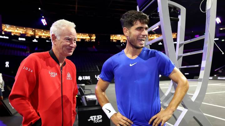 El elogio de John McEnroe a Carlos Alcaraz: "Con 21 ó 22 años, es el jugador más talentoso que he visto en una pista de tenis"