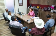 Gobierno de Xalisco sostiene encuentro con autoridades ejidales de Aquiles Serdán