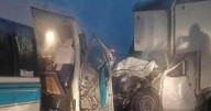 VIDEO: Camioneta con carga de 3 toneladas choca contra combi en la Autopista Siglo XXI; hay al menos 5 muertos