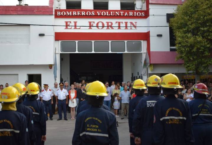 Tras denuncia por hostigamiento y discriminación, el cuartel de Bomberos “El Fortín” tiene nuevo jefe