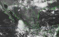 Se forma la tormenta la tropical Kiko frente a costas del Pacífico