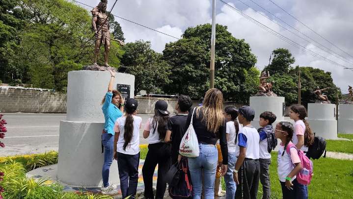 Promueven la educación ancestral y turística en Guaicaipuro 