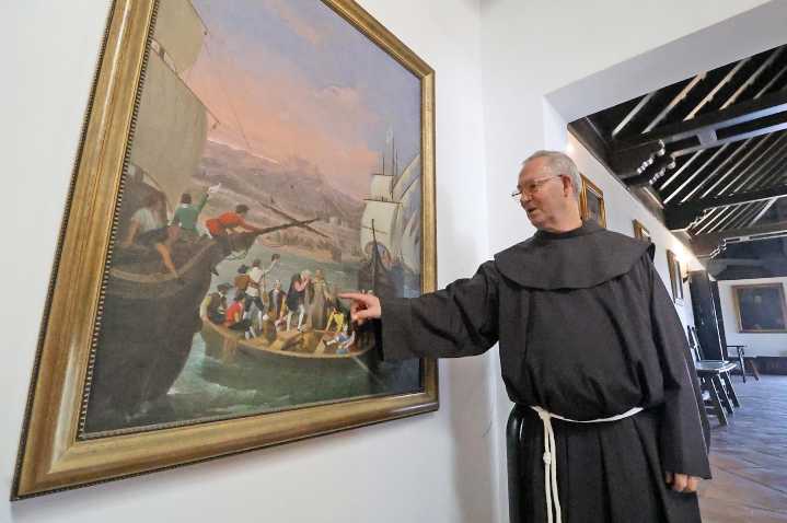 El Monasterio de La Rábida, un viaje en el tiempo hasta la época de Colón: el guardián franciscano que lo custodia y la historia de sus orígenes