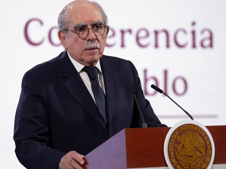 Pablo Gómez presenta decreto de la Comisión presidencial, iniciativa propuesta por Claudia Sheinbaum: “No hay presupuesto adicional”
