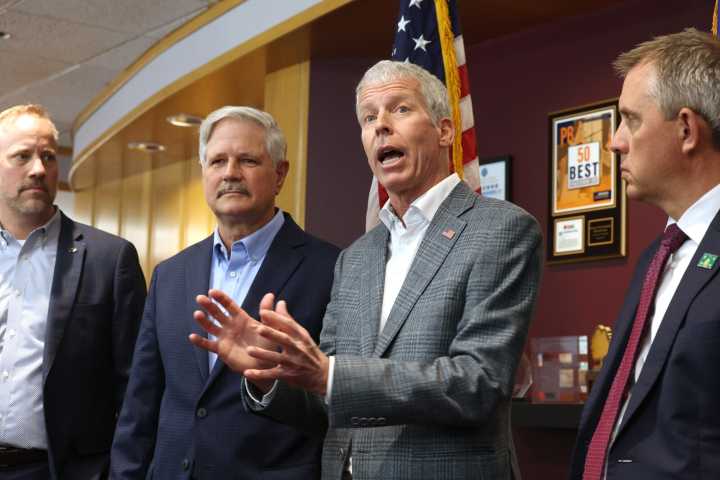 Hoeven pushes ‘Crack the Code 2.0’ to boost Bakken oil recovery