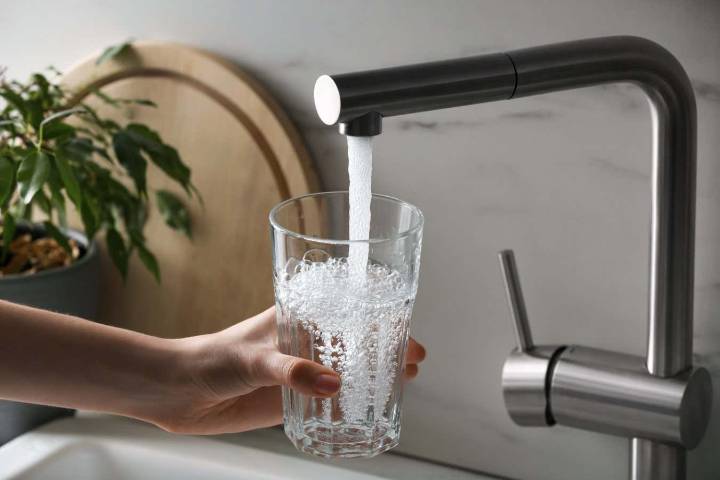 These centuries-old equations predict flowing fluid – until they don’t