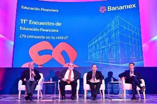 Ahorrar e invertir, acciones clave para preparar un mejor retiro