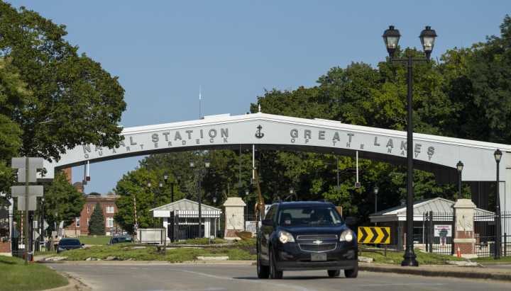 Feds secure Naval Station Great Lakes for Chicago immigration blitz: sources