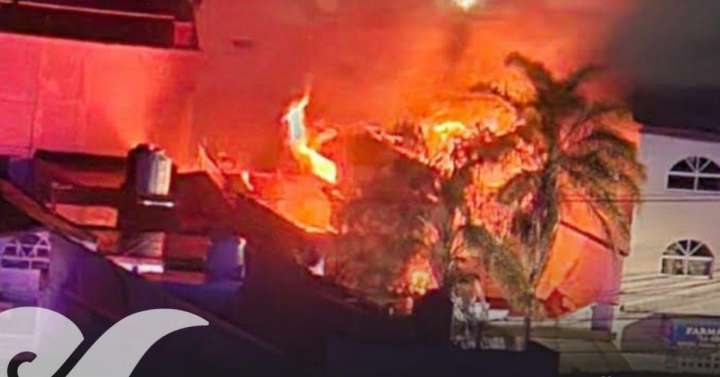 Balean e incendian casa de alcaldesa de Queréndaro, Michoacán