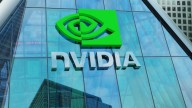 Las ganancias de Nvidia treparon casi 60%, pero no convencieron al mercado y sus acciones caen fuerte