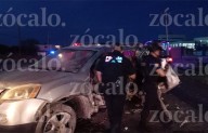 Roba camioneta, provoca persecución y vuelta en la carretera 57