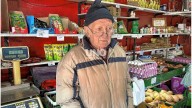 Volvieron a robar en la verdulería de Hugo Schnell, el hombre apuñalado en 2024 en barrio Guadalupe Oeste