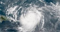 Huracán ‘Erin’ alcanza la terrible categoría 5, el nivel máximo de peligro en la escala, informa NHC