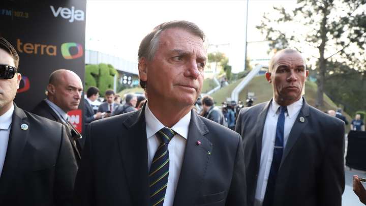 El Supremo de Brasil decreta arresto domiciliario para Bolsonaro