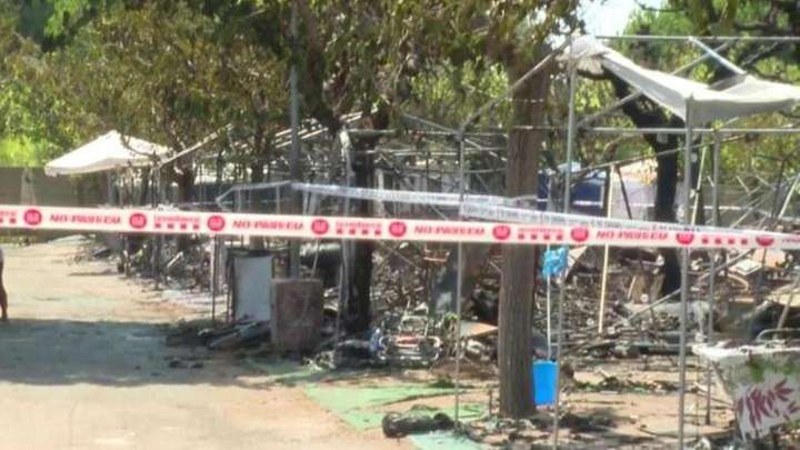 Caos y pánico en el incendio del camping de El Vendrell: "La perrita no ha podido salir"