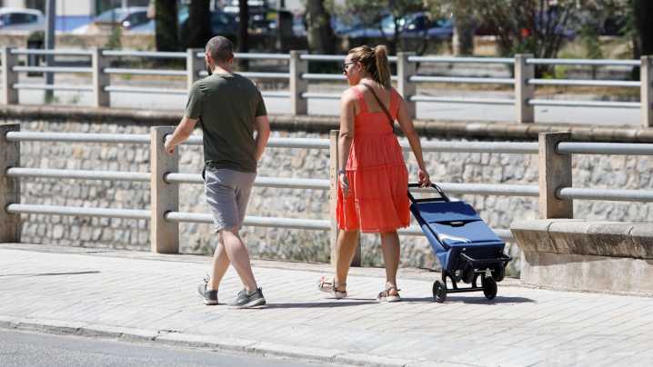 El último fin de semana de agosto se despide en Granada con máximas de 36 grados