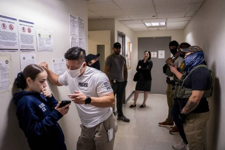En Nueva York, el ICE ‘caza’ a familias y niños migrantes