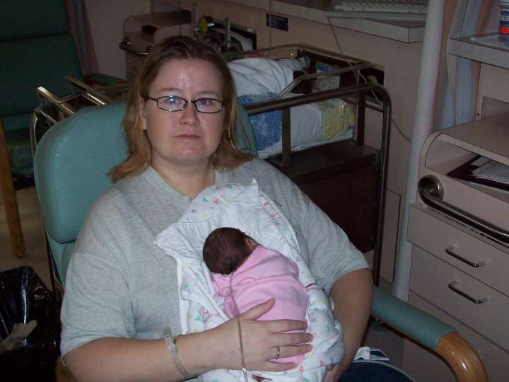 From H1N1 miracle to resilience: Winnipeg mother and daughter’s journey of survival