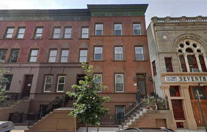 Man arrested after husband’s gruesome stabbing death in Manhattan