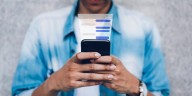 Los mensajes de texto no mueren: así se mantienen vigentes en 2025