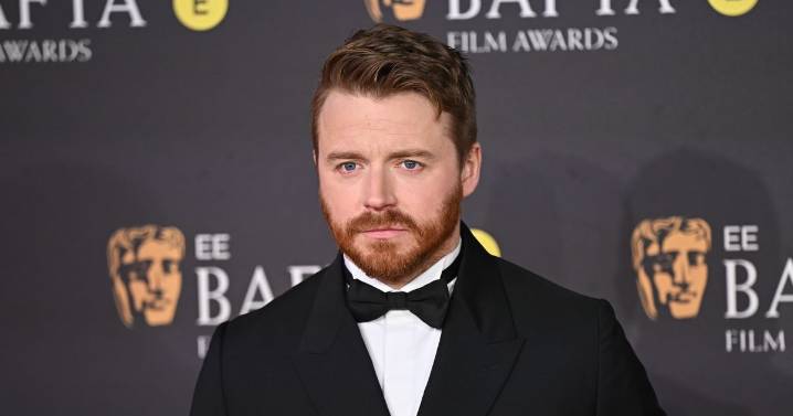 Jack Lowden's Mr Darcy spotted on East London set of Netflix's Pride and Prejudice