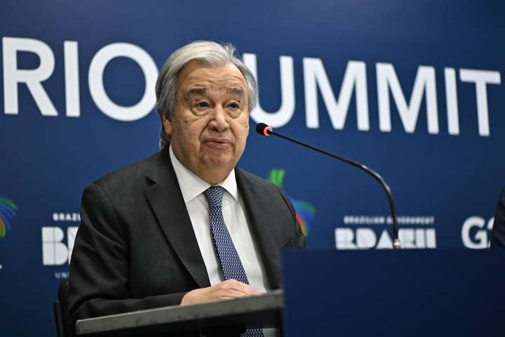 La ONU está lista para apoyar esfuerzos de paz en Ucrania y aplaude "diálogo constructivo"