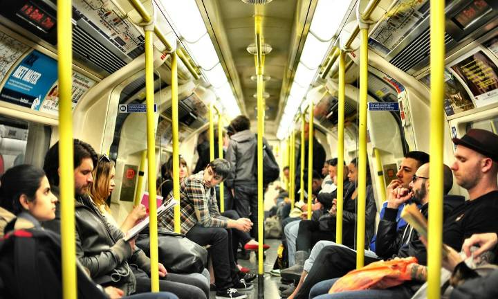 London travel news LIVE: Elizabeth and Northern lines part suspended