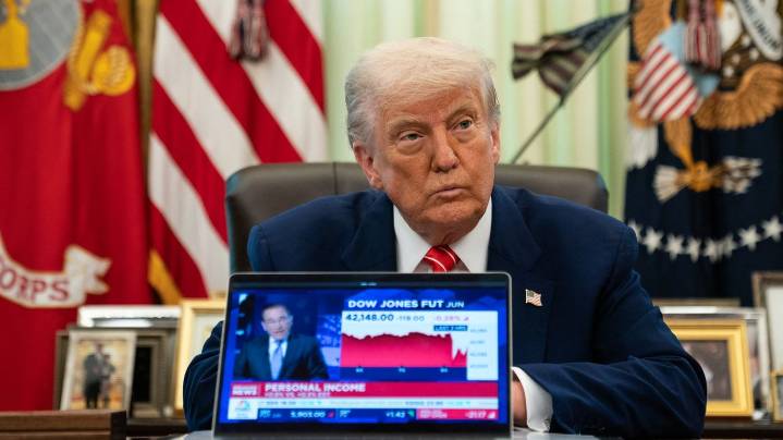 Trump threatens ABC and NBC over "BAD STORIES"