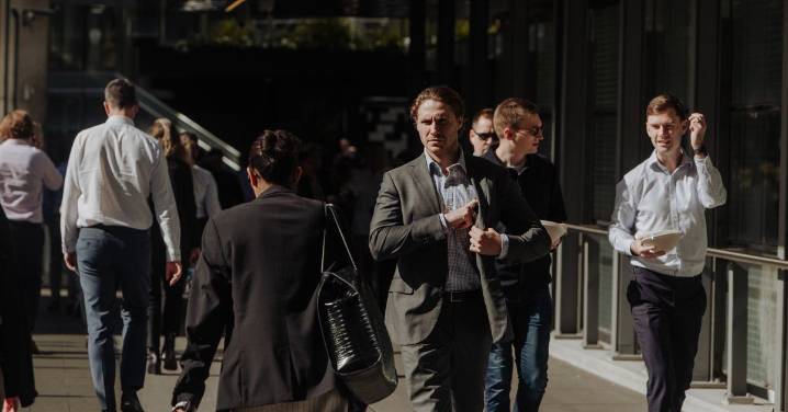 Right to disconnect law: 1 in 2 employers found to have been approached by staff, according to Robert Half