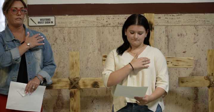 Butte Catholic school students pray for Minnesota school shooting victims