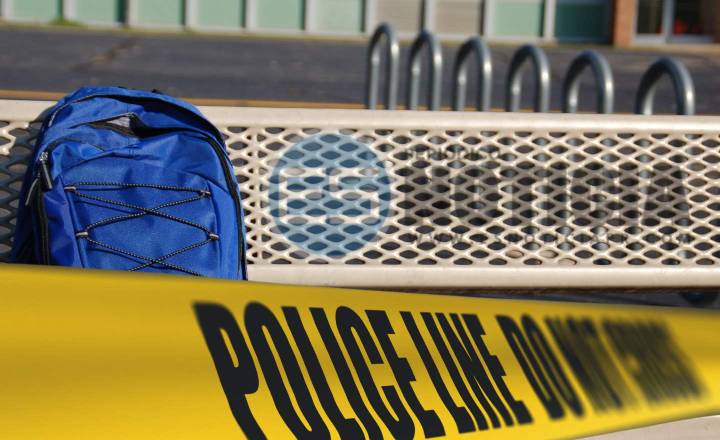 Ocupan pistola robada a un estudiante y ordenan ingresarlo a la cárcel de menores