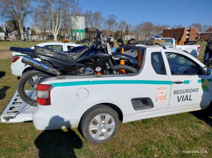 Una decena de motos secuestradas en fuerte operativo vehicular