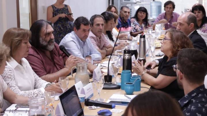 Paritaria docente: la Provincia de Buenos Aires ofreció un aumento del 5% en dos cuotas