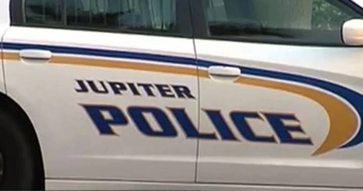 2 arrested by Jupiter police after attempting to steal vehicle with mom and children inside