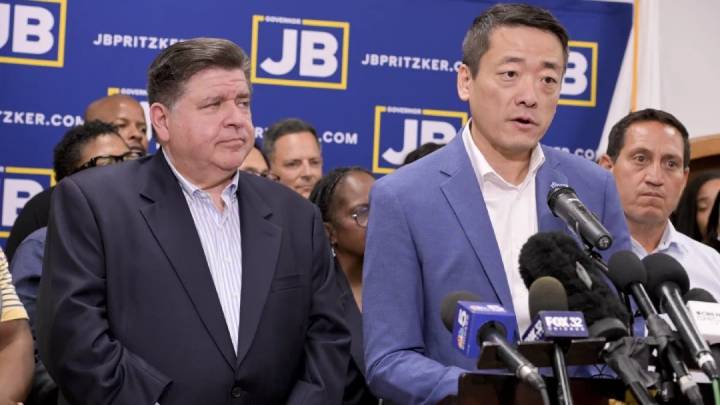 Texas Democrats in Illinois end two-week walkout, return to the Lone Star state