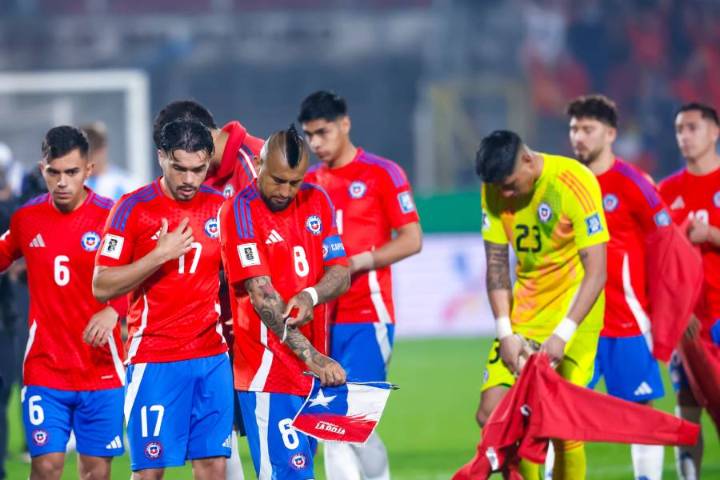 Desde Rusia presionaron a Córdova y La Roja: “No vengan con jugadores jóvenes”