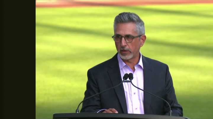 Brewers' former medical director continues fight against pancreatic cancer