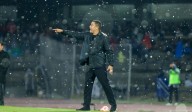 ¿Era penal para Pumas? Efraín Juárez asegura que no habla del arbitraje porque “lo multan”