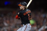Deadspin | Giants look to continue hit parade vs. Orioles