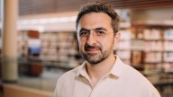 Un jefe de Microsoft alerta del aumento de casos de “psicosis por la IA”