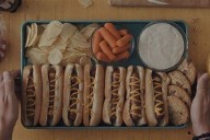 'Weapons' Hot Dog Scene May Be Sweet Tribute to Late Comedian
