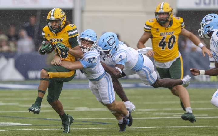 Bison notebook: Rain, not heat and humidity, became the weather issue