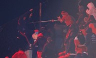 Terror en Avellaneda: el impactante video del momento en que un hincha de la U cae al vacío